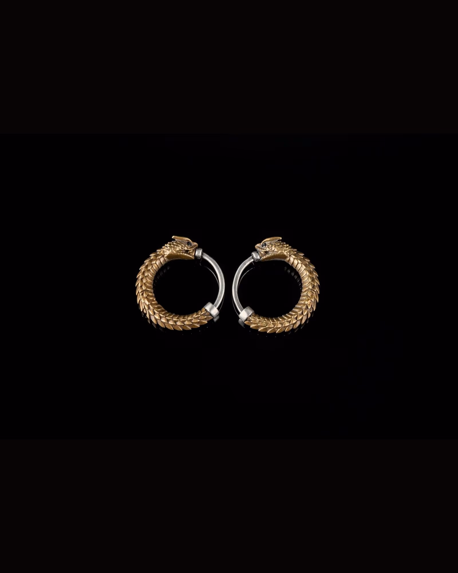 Forged Hoops, 24mm — 18K yellow · no stones · 6.2 g