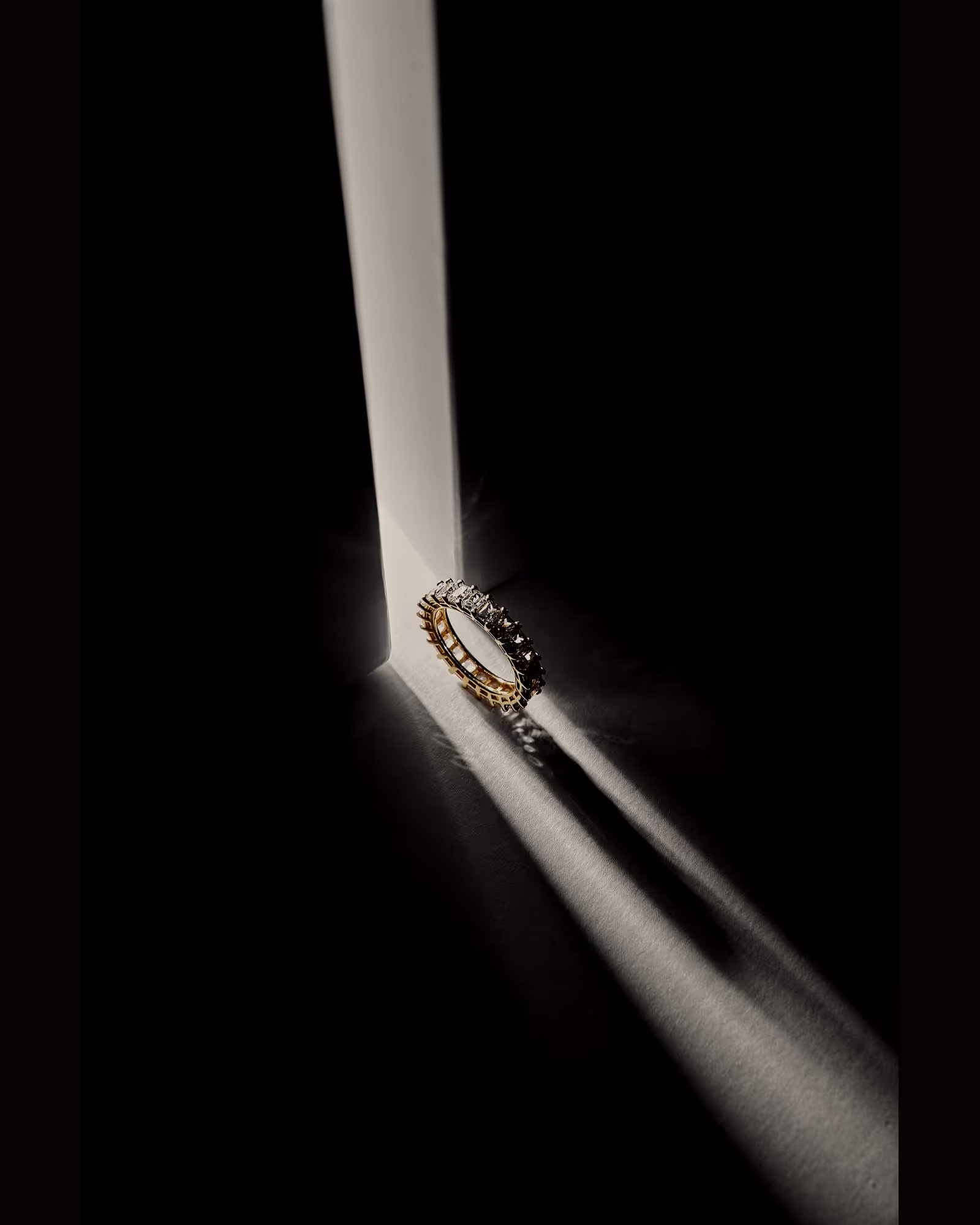 Half Eternity, 2mm — 18K yellow · 0.72 ct tw · G / VS