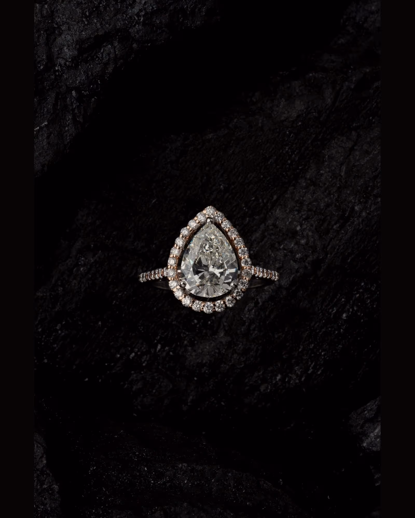 Halo, 1.20 ct — 18K white · 1.20 ct tw · G / VS1
