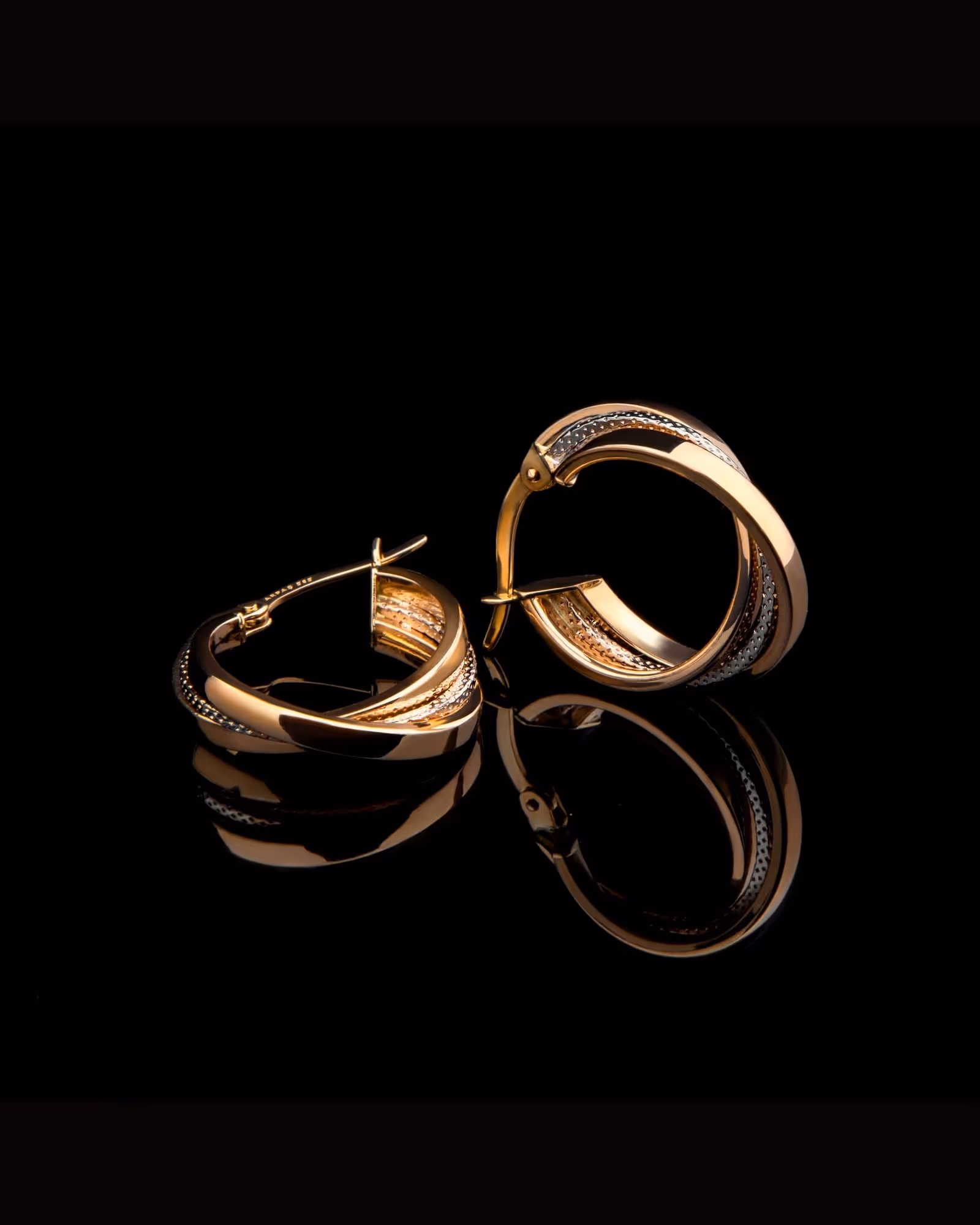Huggie Hoops, 12mm — 18K rose · 0.24 ct tw · G / VS