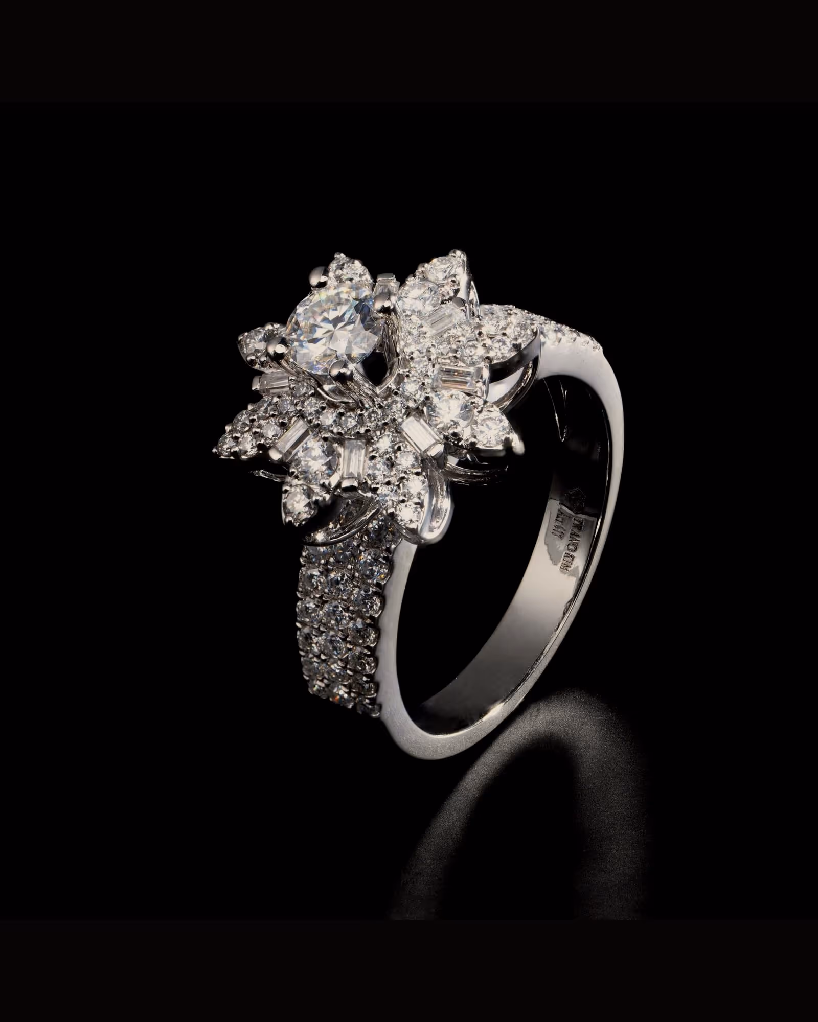 Three Stone, 1.65 ct tw — 18K yellow · 1.65 ct tw · F / VS